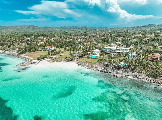 Edificio en Samaná, Samaná Municipality