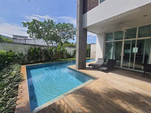 Villa in Bang Tao Beach, Phuket Province