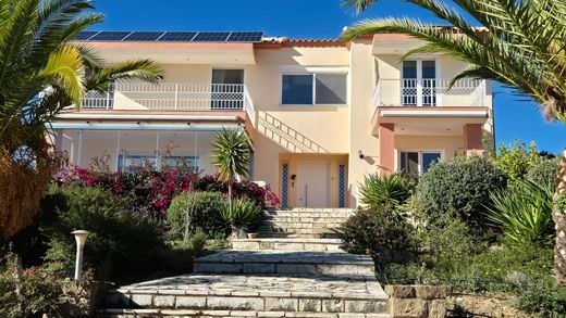 Villa in Messíni, Messenia