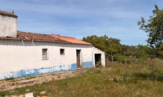 Land in Grândola, Distrito de Setúbal