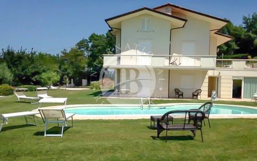 ﻓﻴﻼ ﻓﻲ Pesaro, Provincia di Pesaro e Urbino