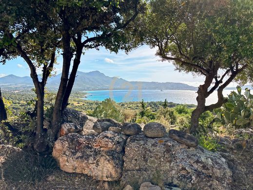 Vrijstaand huis in Lumio, Upper Corsica