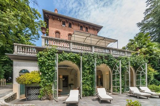 Herrenhaus in Varese, Provincia di Varese