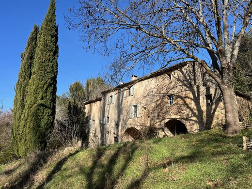Country House in Ménerbes, Vaucluse