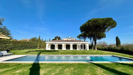 Villa in Rome, Latium