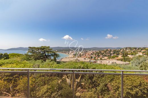 Apartment in Le Lavandou, Var