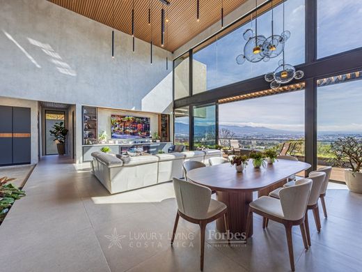 豪宅  San Rafael, Carrillo