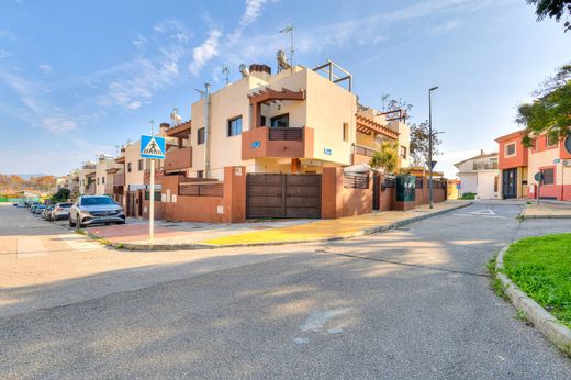 Chalet in Churriana, Malaga