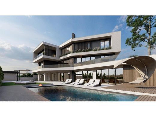 Villa in Ágios Athanásios, Limassol District