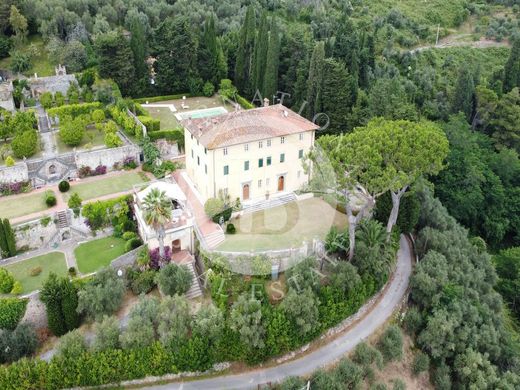 Villa en Pietrasanta, Lucca