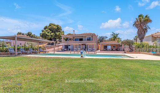 Villa a Petrothálassa Kranidiou, Nomós Argolídos