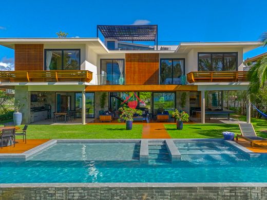 Praia do Forte, Mata de São Joãoの高級住宅