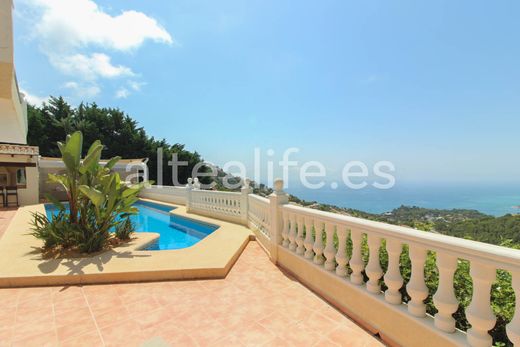 Villa in Altea, Alicante