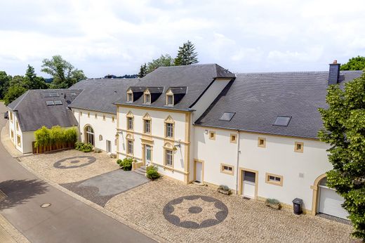 Country House in Roeser, Canton d'Esch-sur-Alzette