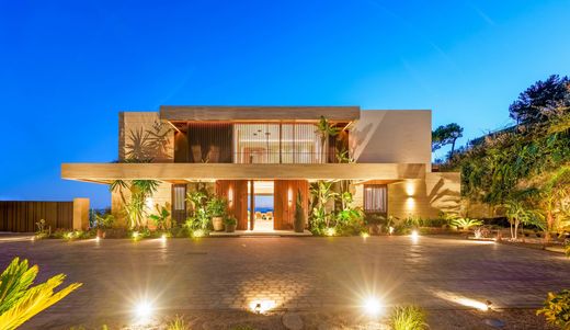 Villa in Benahavís, Malaga