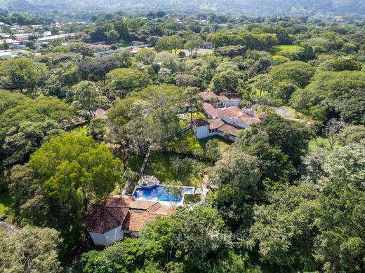 호화 저택 / Turrúcares, Cantón de Alajuela