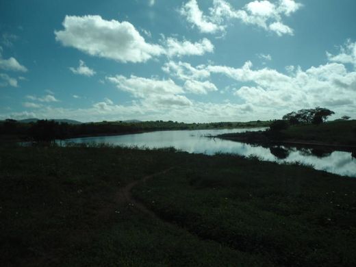 Ρουστίκ ή Αγροικίες σε Mogeiro, Paraíba