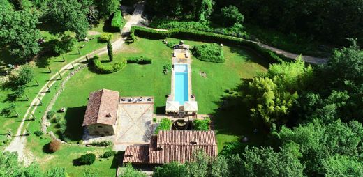 Rural or Farmhouse for sale in Radicondoli