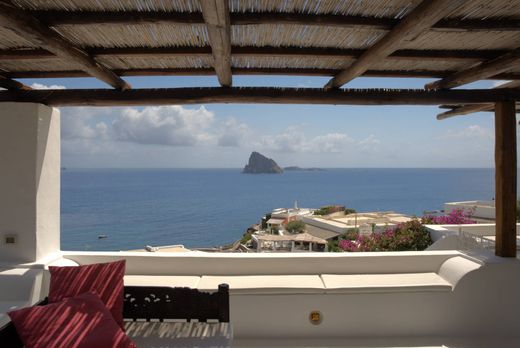 别墅  出售 Panarea