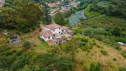 Dolceacqua, Provincia di Imperiaの高級住宅
