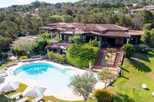 Villa Porto Rotondo, Sassari ilçesinde