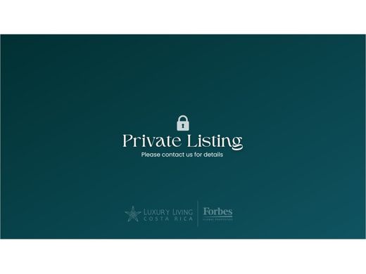 Luxury home in Pozos, Santa Ana