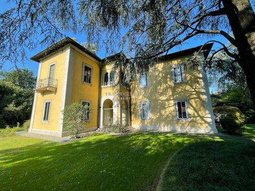 Villa à Vimercate, Provincia di Monza e della Brianza