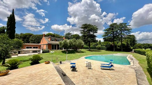Luxury home in Rome, Latium