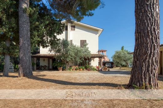 Villa Palombara Sabina, Roma