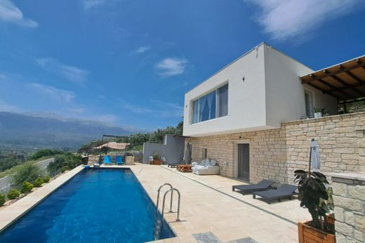 Villa in Chánia, Phocis