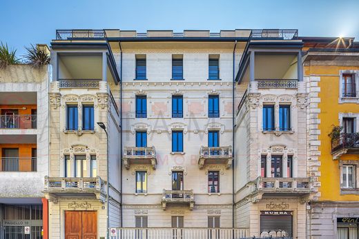 Penthouse Milano, Milano ilçesinde