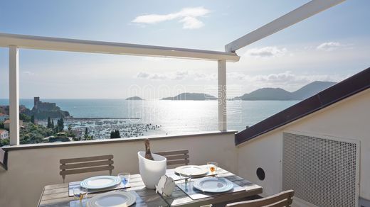 Penthouse w Lerici, Provincia di La Spezia