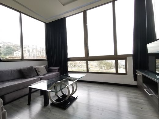 Apartment / Etagenwohnung in Dbaïyé, Mohafazat Mont-Liban