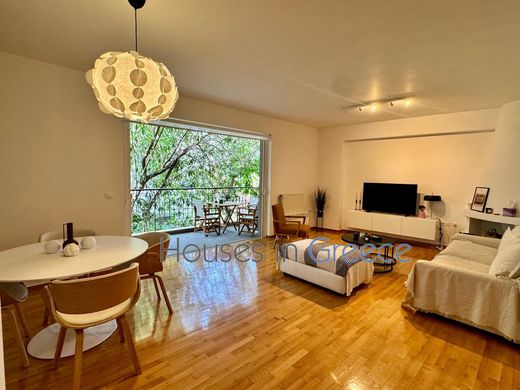 Piso / Apartamento en Atenas, Nomarchía Athínas