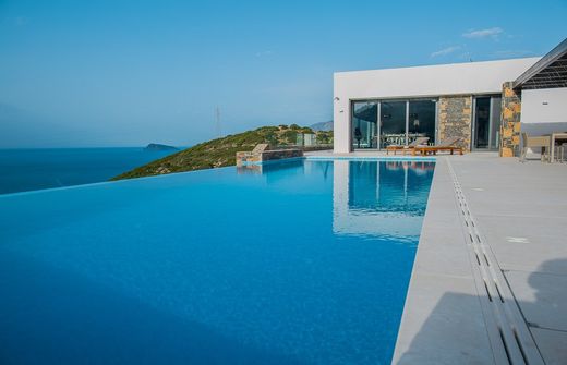 Villa in Aghios Nikolaos, Nomós Lasithíou
