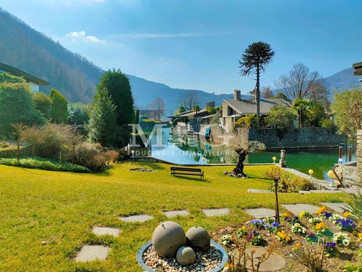 Βίλα σε Caslano, Lugano