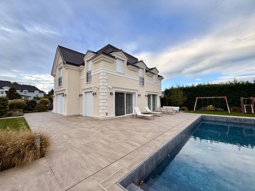 Villa in Oberwaltersdorf, Politischer Bezirk Baden