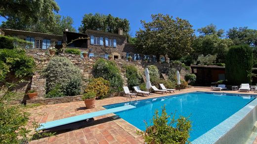 Country House in Saint-Tropez, Var
