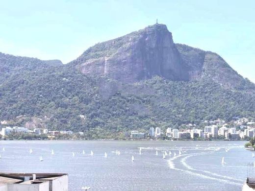 دوبلكس ﻓﻲ ريو دي جانيرو, Rio de Janeiro