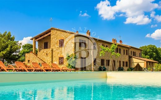 Farmhouse in Volterra, Pisa