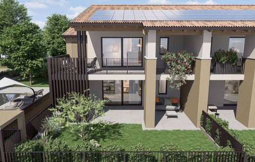 Appartement in Garda, Provincia di Verona