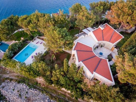 Villa en Brac, Split-Dalmatia