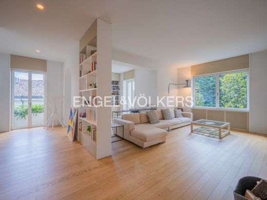 Piso / Apartamento en Parma, Provincia di Parma