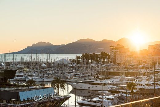 Penthouse Cannes, Alpes-Maritimes