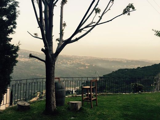 Willa w Beït Meri, Mohafazat Mont-Liban
