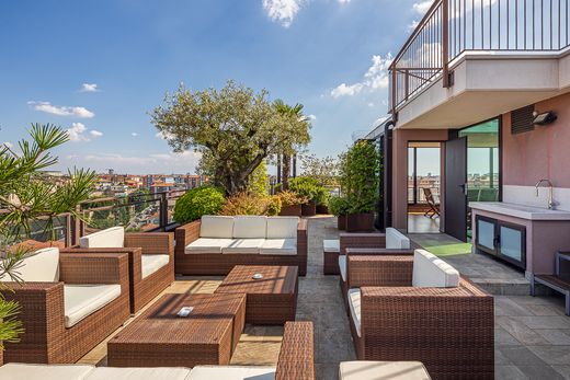 Penthouse in Milan, Lombardy