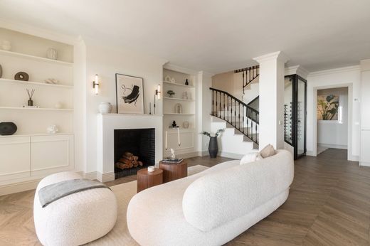 Penthouse in Marbella, Malaga