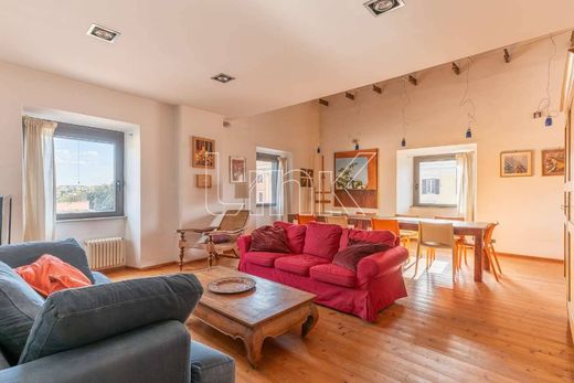 Apartment in Rome, Latium