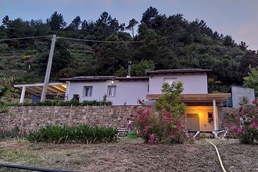 Camporosso, Provincia di Imperiaのヴィラ