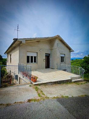 Appartamento a Montecarotto, Ancona